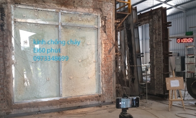 kính chống cháy Ei 60 phút